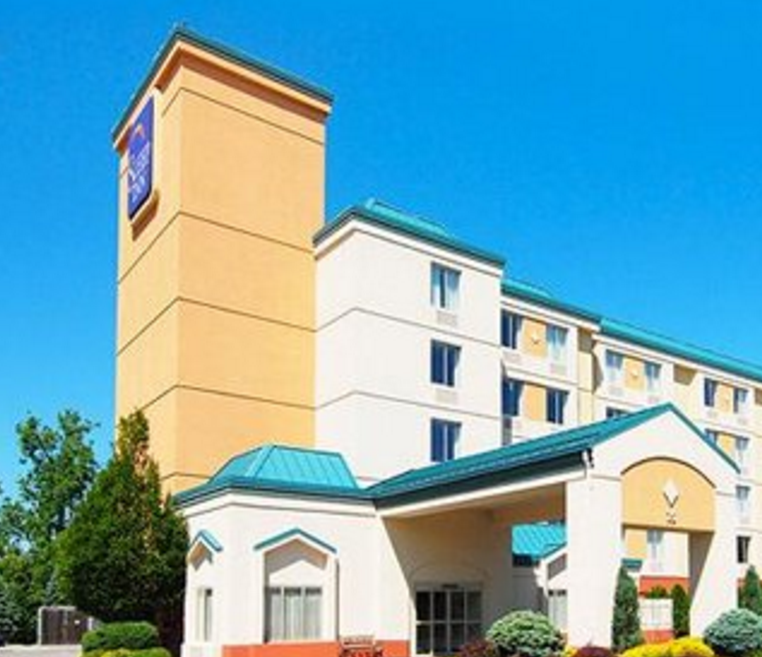 Hotel Thumbnail Image